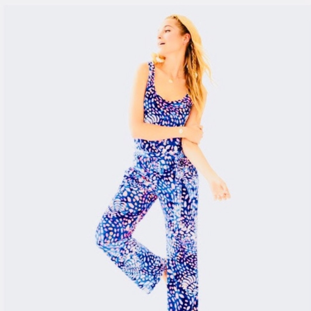 🌸Lilly Pulitzer Jumpsuit Size Large🌸